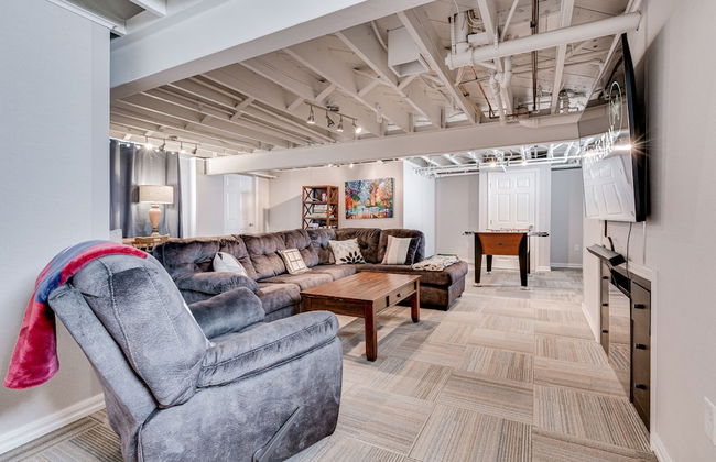 Edina Escape - Photo 14