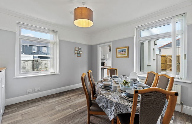 Plymouth-fernhurst- 2 Bedroom Bungalow - Photo 40