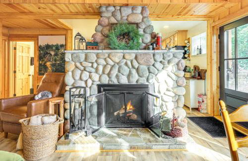 Walk to Golf, Lake Twain Harte Cabin with Fireplace - Photo 4