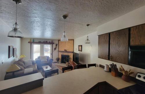 Cozy Retreat with Scenic Views- Prestige Vacations - Foto 6