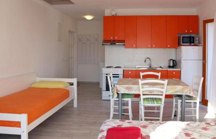 Apartments Laura - Photo 13