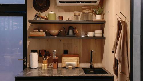 Staghorn | Modern Lux Mirror Home | HotTub & Woods - Foto 3, Other