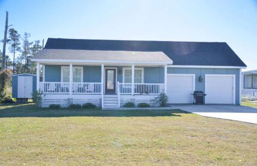 Cozy 3BR Cottage Fishing Private Dock Boating - Foto 1