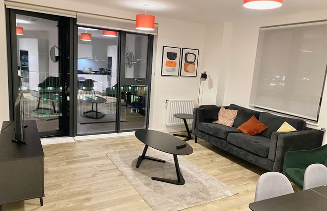 Captivating 2-bed Apartment in London - Foto 9