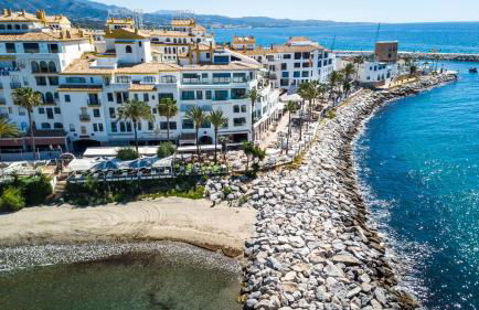 MARBELLA BANUS SUITES - Harbour Seafront Apartment - Foto 56