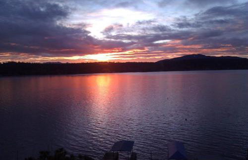 3 bed Lake Sammamish Waterfront + Peloton Bike - Foto 58