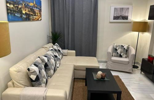 Apartamento Fibes-Congresos Parking Gratis - Foto 14