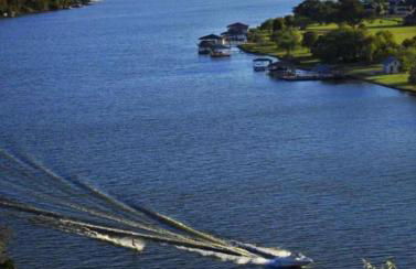 Stunning New Kitchen, Mins to Lake, Gas Firepit, Mins to Glen Rose Medical Center - Foto 1