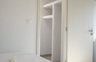 Traditional White House2 - Photo 11