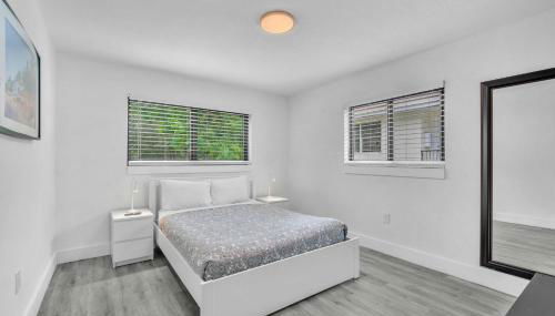 West Brickell - #3 - Renovated 2 1 & Parking - Foto 3