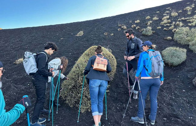 Trekking sull'Etna e le sue grotte vulcaniche - Foto 7