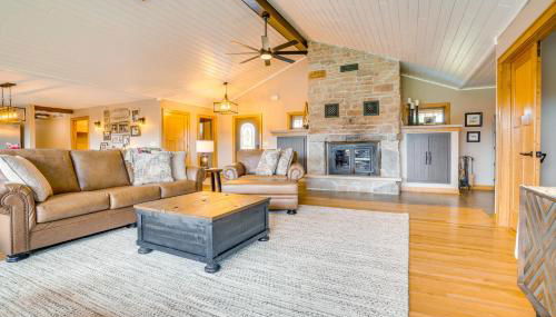 Hot Tub and Trail Access Spacious Stockholm Retreat - Foto 4