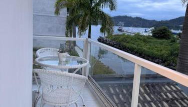 Apartamento praia da Ribeira 2 quartos - Foto 2