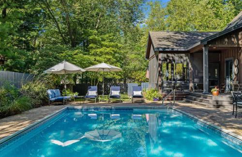 Bella and Dulce's Lakehouse by Juniper Holiday + Home - Photo 40