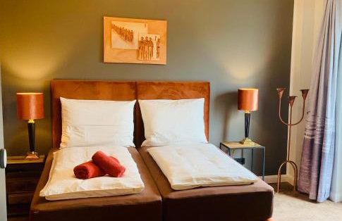 BESOTEL Mettmann- 20 Wohnungen 2 Standorte 35 Schlafzimmer 29 Badezimmer 52 Betten für 73 Gäste - Foto 75