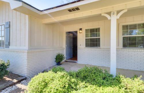 Walk to Dining and Shops Dtwn Brookhaven Home! - Foto 24