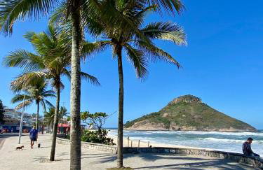 Aconchego e localização, a 10 minutos de CAMINHADA da praia e a 26 minutos de carro do RIR26, com vaga de garagem e 2 banheiros para maior conforto dos nossos hóspedes - Foto 58