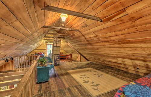 Rustic Cabin in the Woods: 2-acre Fishing Pond - Foto 32