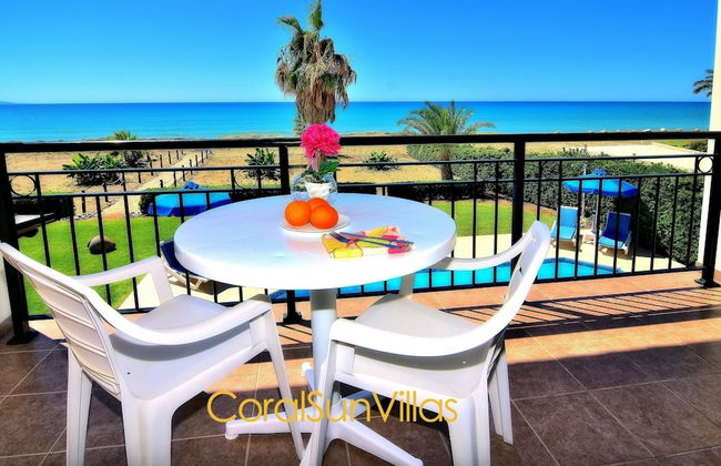 Nature - Direct To Sandy Beach, Impressive Villa, Quiet Area - Foto 57