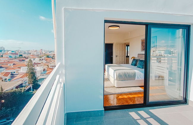 Phaedrus Living: City Center Sky Penthouse - Photo 23