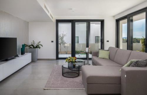 Villas Baotic - Photo 20