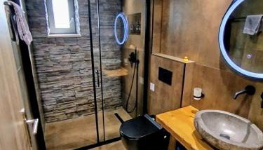 LefkoParga Luxury Suites - Foto 4, towels, Shower