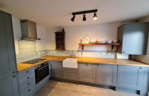 The Little Cottage - Peaceful, Dog Friendly Cottage in 5 Acres - Photo 8