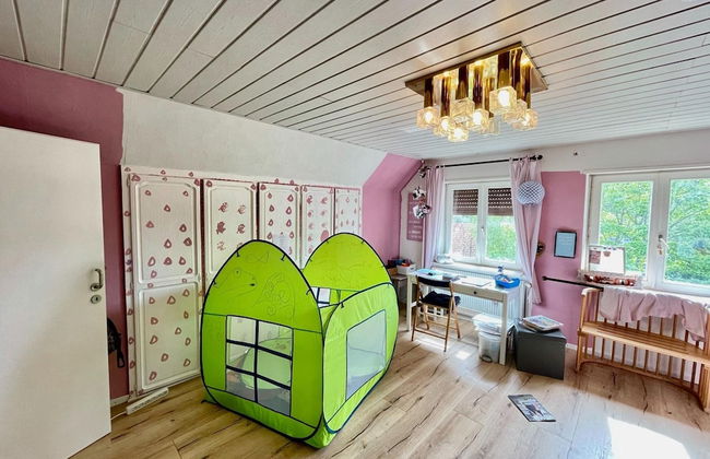 Charming Holiday Home With Garden - Foto 4