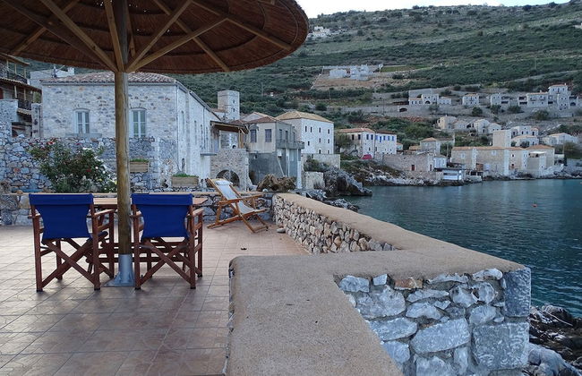 Sofia Limeni Seafront - Photo 12