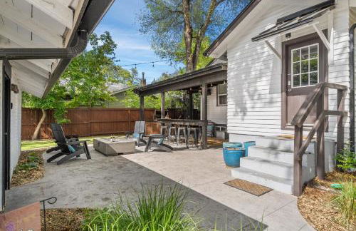 CSU Hideaway King Bd, Backyard Oasis, EV Charger - Foto 27