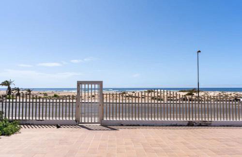 SOL Y PLAYA El Cotillo beachfront with pool & ocean views - Foto 34