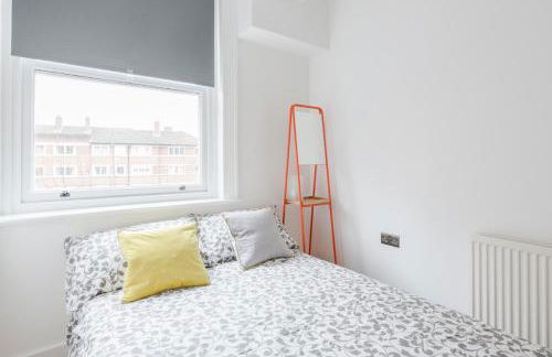 Live like a Londoner by TOWER BRIDGE - Photo 23