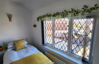 Delightful newly renovated 3-bed house with garden beach hut - Foto 33