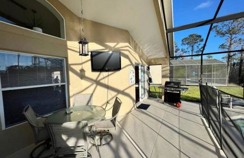 Disney Villa Magical Retreat Private Pool, LakeView & Game Room - Foto 5