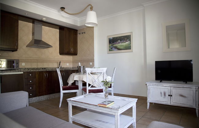 Apartamentos Vista Real - Foto 17