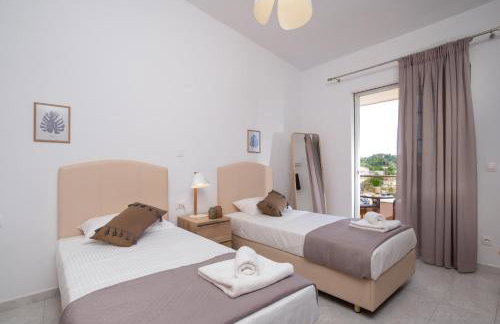 M & S Villa - 4 bedroom villa with heated pool - Foto 42