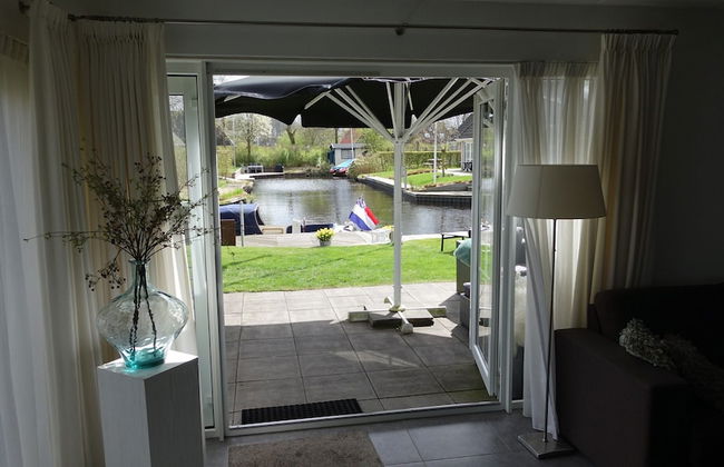 Wellness aan het Water in Earnewoude - Photo 38