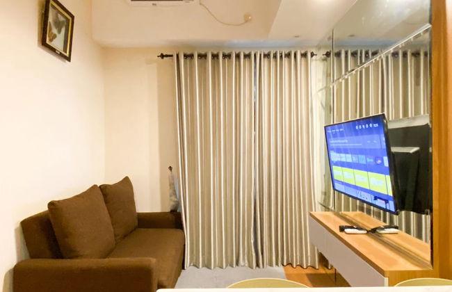 Comfy and Modern Look 1BR LRT City Jatibening Apartment - Foto 10