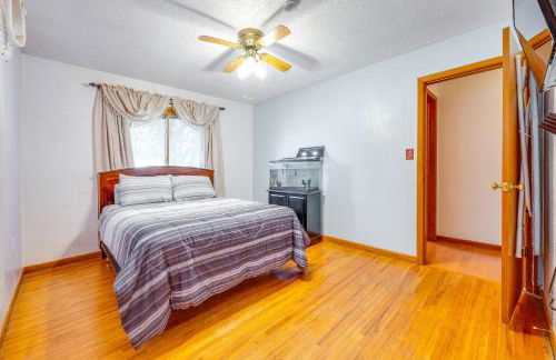 Family-Friendly Waterloo Abode with Deck! - Foto 15