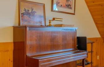 FoxHill Family Lodge Retreat with views from all sides and Hike over a hundred forty acres - Foto 49