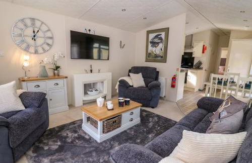 98 The Heron - Photo 6