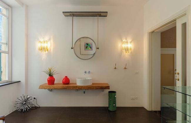 JOIVY Exclusive 3-bedroom flat near Cathedral of Genoa - Foto 61
