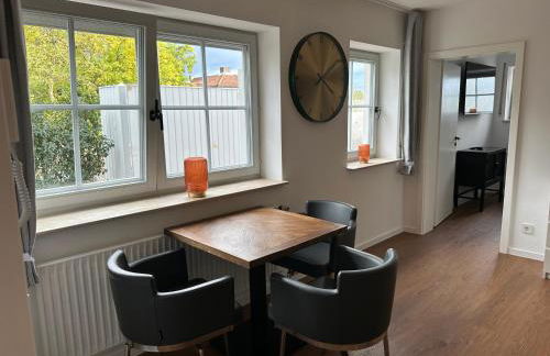 Living 77 - Photo 12