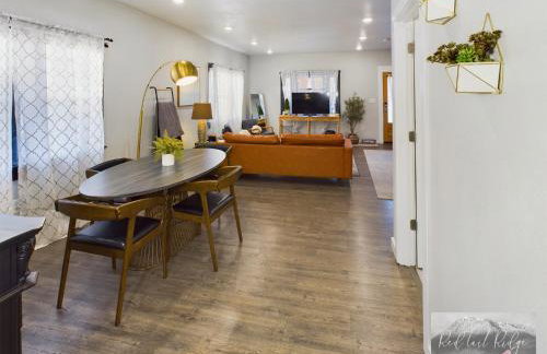 AC! Family Space-Retro Home in Historic Albany - Foto 22