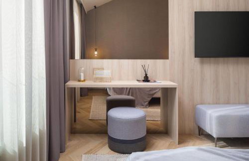 Luxury Villa Dolac near Split, airport, complete privacy, infinity heated pool - Photo 40