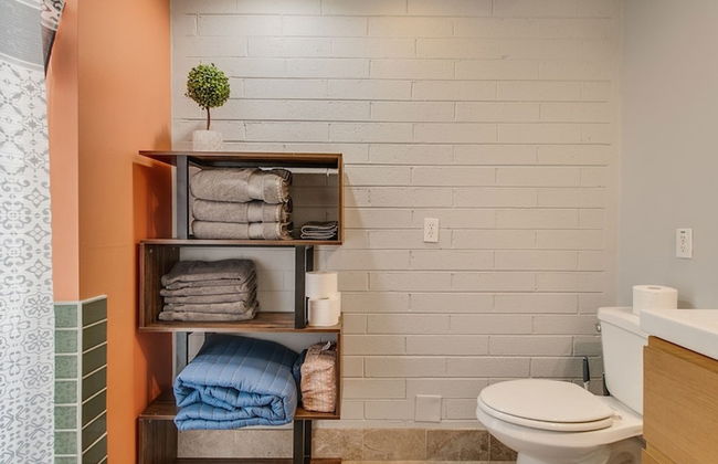 Bright & Cozy Mid Town Zen Yard Studio! - Foto 9