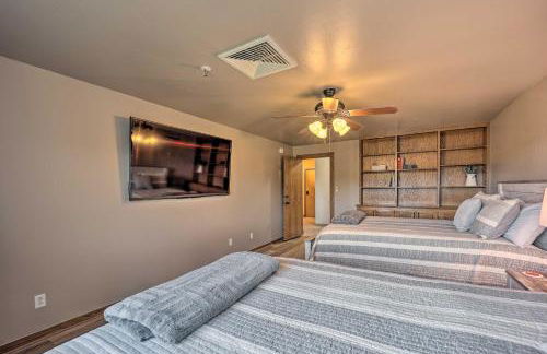 Golf Course and Lake Views Cozy Afton Condo! - Foto 25