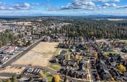 New Build Walk to Sisters Arcade Peloton Fire Pit - Foto 47