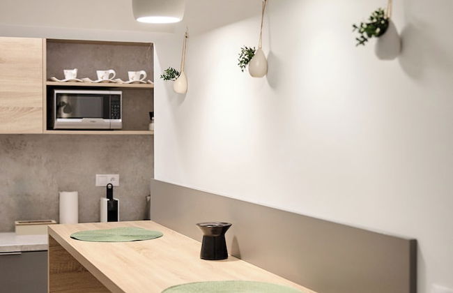 Honest SMICHOV - Foto 36