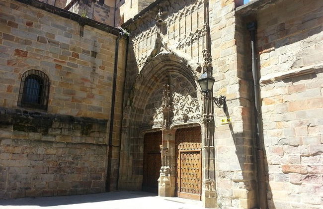 Spanish Tour of Bilbao + Artxanda Funicular - Photo 10